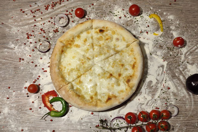 FOCCACIA CU MOZZARELLA 